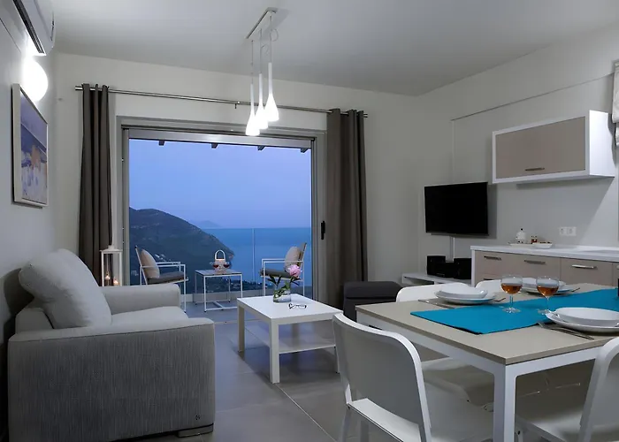 Romantic Gialos Over Mikros