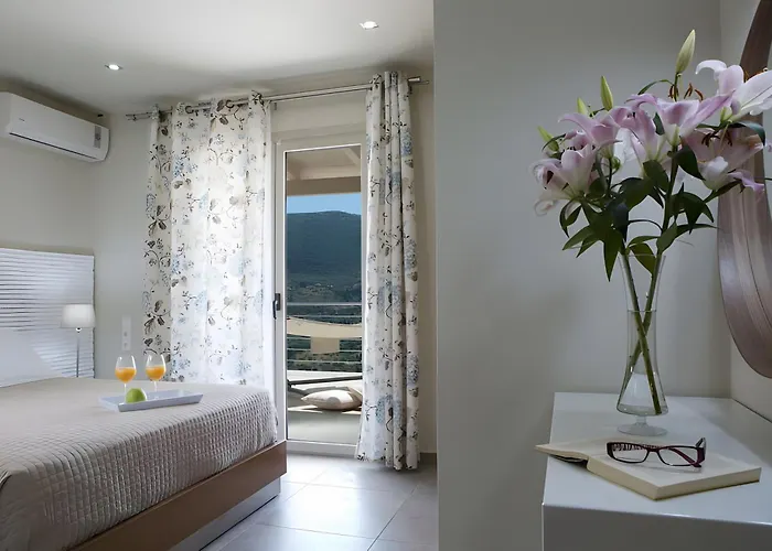 Villa Romantic Gialos Over Mikros Fternon